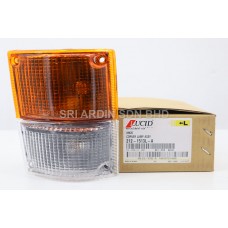 Toyota LiteAce KM20 80-83 Corner Lamp [ 1 PC Left / Right ]